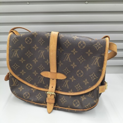 Louis vuitton monogram - louis,