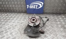 HYUNDAI I40 MK1 2012-2022 SALOON LEFT FRONT HUB 1.7 CRDI DIESEL AUTOMATIC 197369