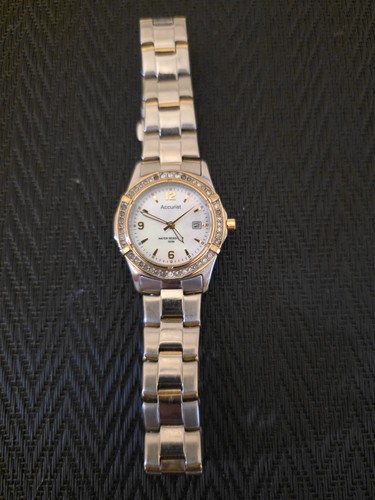 Ladies quartz accurist - quartz,
