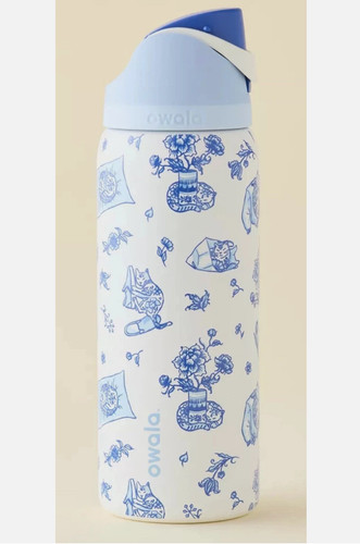 Owala FreeSip 32oz Water