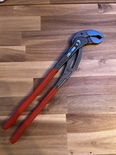 Knipex Cobra® XL Pipe Wrench and Water Pump Pliers grey atramentized, 400 mm