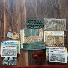 Job lot of WW2 diorama accesories. Esci, Airfix, Fujimi