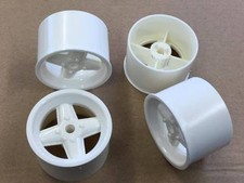 Revolution Wheels White V12 1:12 Hot Rod Banger Saloon Stock 1300 Kamtec 