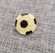 FOOTBALL PIN BADGE