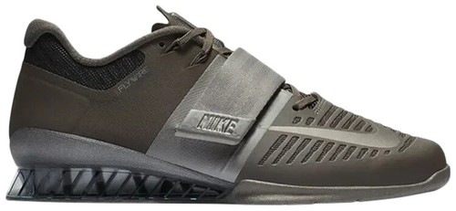 Mens size nike romaleos 3 - 14,