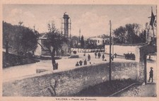 ALBANIA - Vlora - Piazza del