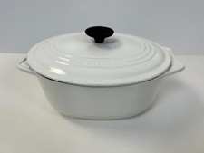 Le Creuset Classic Oval Casserole White 27cm Cast Iron - Base is not le creuset
