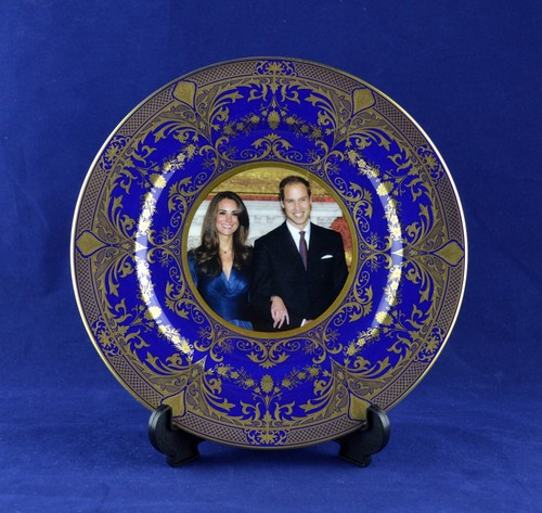 Caverswall commemorative - caverswall,