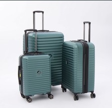 Delsey Paris Helium Edge 2.0 3 Piece luxury  Set in green RRP £399