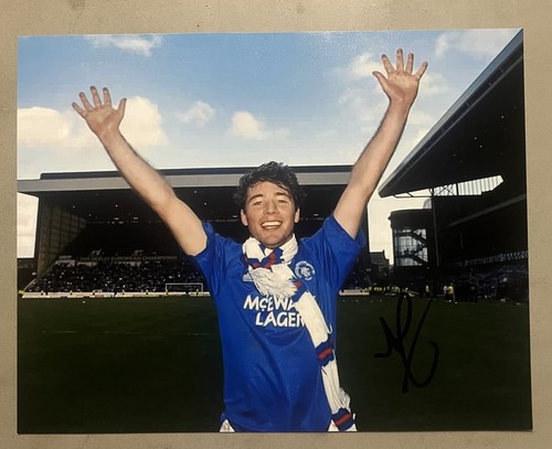 Ally mccoist hand - ally,