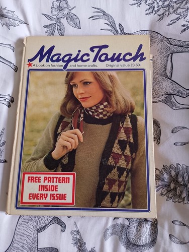 Vintage magic touch - magic, fashion
