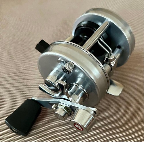 Old abu 2500c reel - abu,