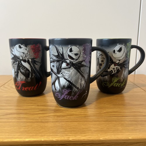Disney store exclusive - 3, x
