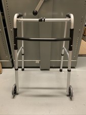 Lightweight aluminium folding