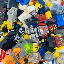 Lego Minifigures bundle job lot  10x Random Lego Figures & 10x Accessories