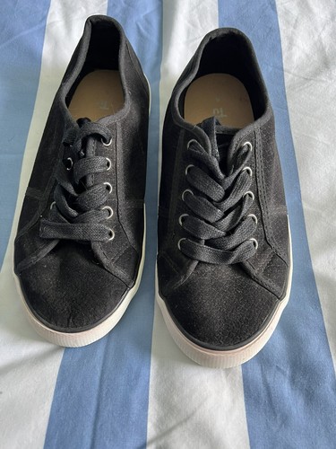 Ladies trainers size - trainers,
