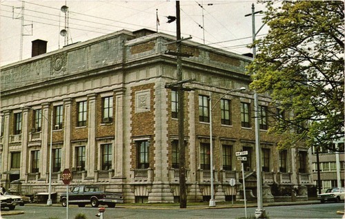 Lewis county courthouse - lewis, main