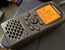 LOWRANCE MARINE VHF RADIO WITH GPS. MODEL LHR-80 COMPLETE WITH POWER SUPPLY