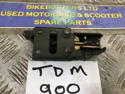 Yamaha tdm900 seat catch - yamaha,