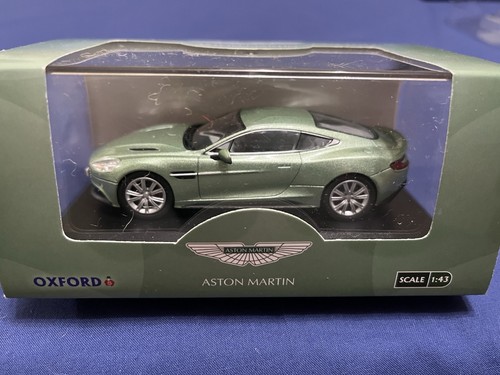 Oxford diecast aston martin - oxford,