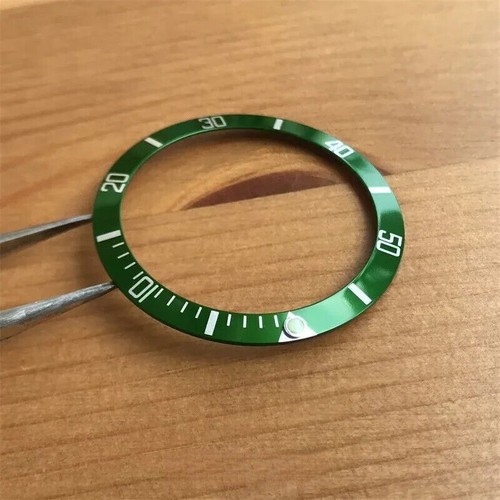Aluminium luminous watch - watch, bezel