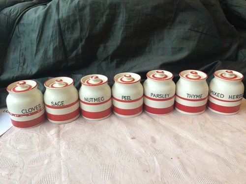 Vintage herb containers red - 7,
