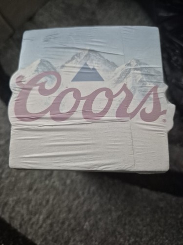 Pack aprox 100 - 100, coors