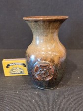 VINTAGE JERRY HARPER BLACKTOFT POTTERY BROWN ROSE POSY VASE MADE IN YORKSHIRE
