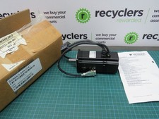 YASKAWA AC SERVO MOTOR SGM-04VGNK52 W400 V200 A2.6
