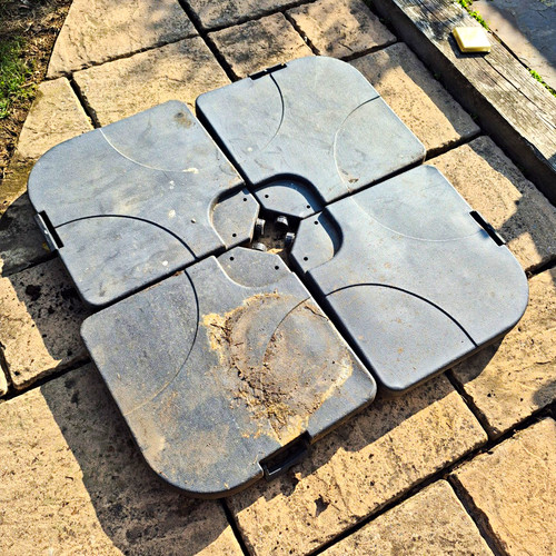 Black square plastic - square, garden