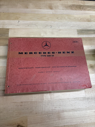 Vintage mercedes 300se w112 - vintage,
