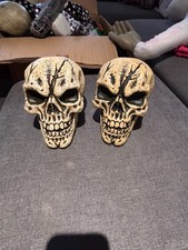 Halloween/Horror two plastic