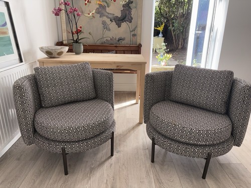 Pair tub armchairs - tub, in