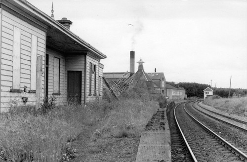 1998 kennethmont disused train - disused,