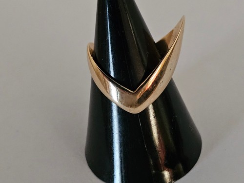 9ct gold wishbone - 9ct, ring