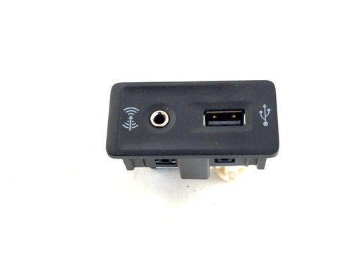 5g0035222c door entry usb - usb, aux