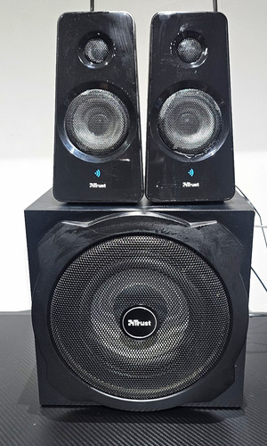 Trust wired speaker system - 2.1,