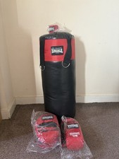 Lonsdale Boxing Punch Bag inc Boxing Gloves & Pads