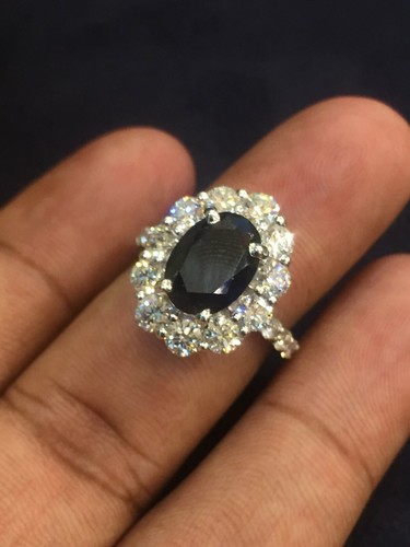 Cts round brilliant cut - 6.67,
