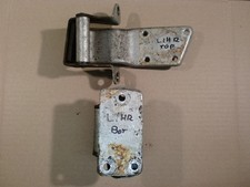 JAGUAR DAIMLER  MK2 S-TYPE 420 SOVEREIGN LEFT-HAND REAR DOOR HINGE SET