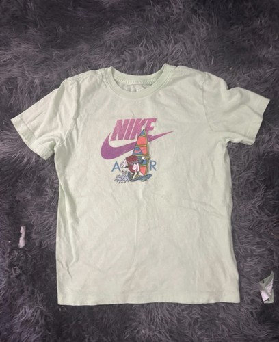 Nike kids size medium - kids,
