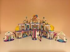 LEGO Friends Set 41450-1 Heartlake City Shopping Mall (£140)