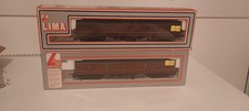 Loma 305657W) Pair Of 30T  GUV Utility Vans No.  W86470) Maroon Livery Boxed OO 