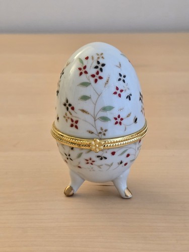 Porcelain egg shape - porcelain,