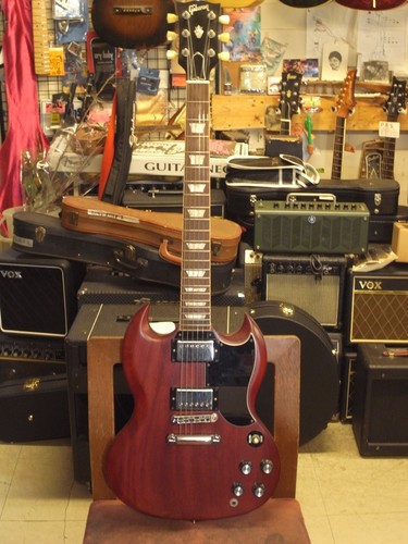 Gibson reissue faded - sg,