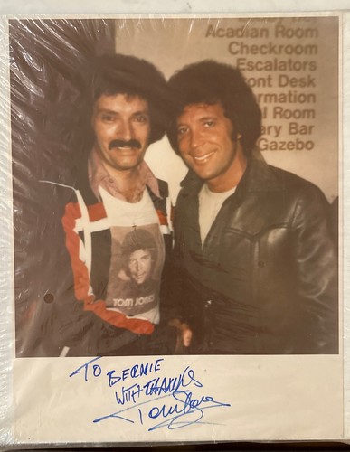 Tom jones autographed - autographed, photo
