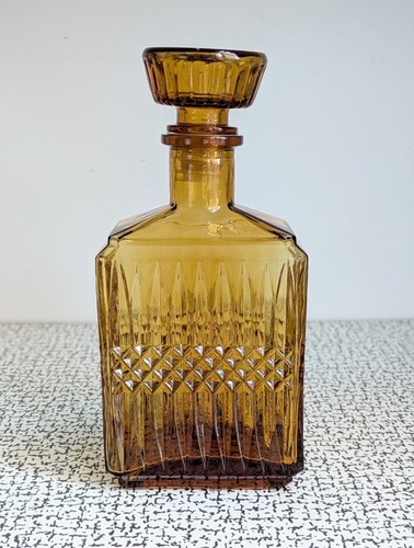 60s 70s vintage - retro, amber