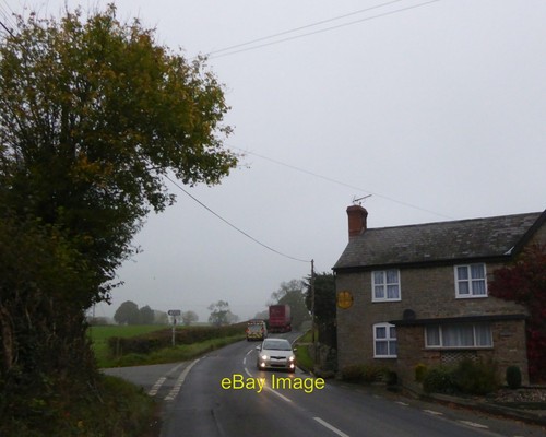 Photo 6x4 house with very - with,