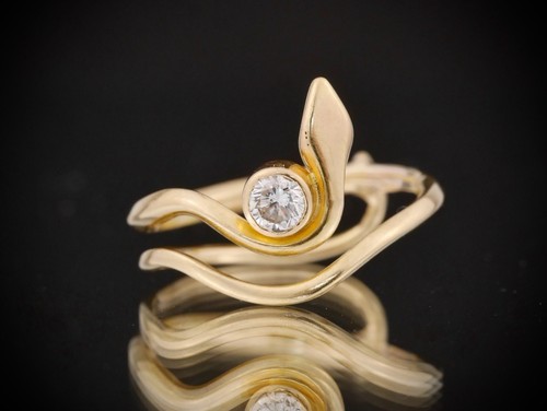 Handmade 18ct yellow gold - yellow, &