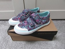 Brand new Startrite girls 11.5F garden navy floral canvas shoes